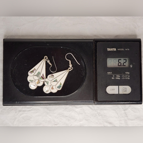 Vintage 70s white enamal feather earrings - Picture 5 of 7